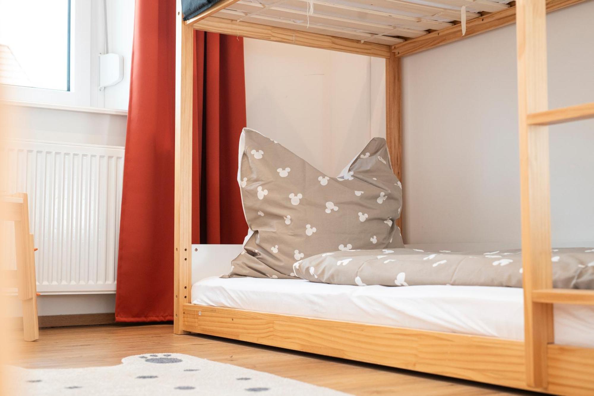 Bunter Hund Apartments - Zentrales Apartment, Parkplatz, Wintergarten, Kinderzimmer โรเทนบวร์ก อ็อบ แดร์เทาเบอร์ ภายนอก รูปภาพ