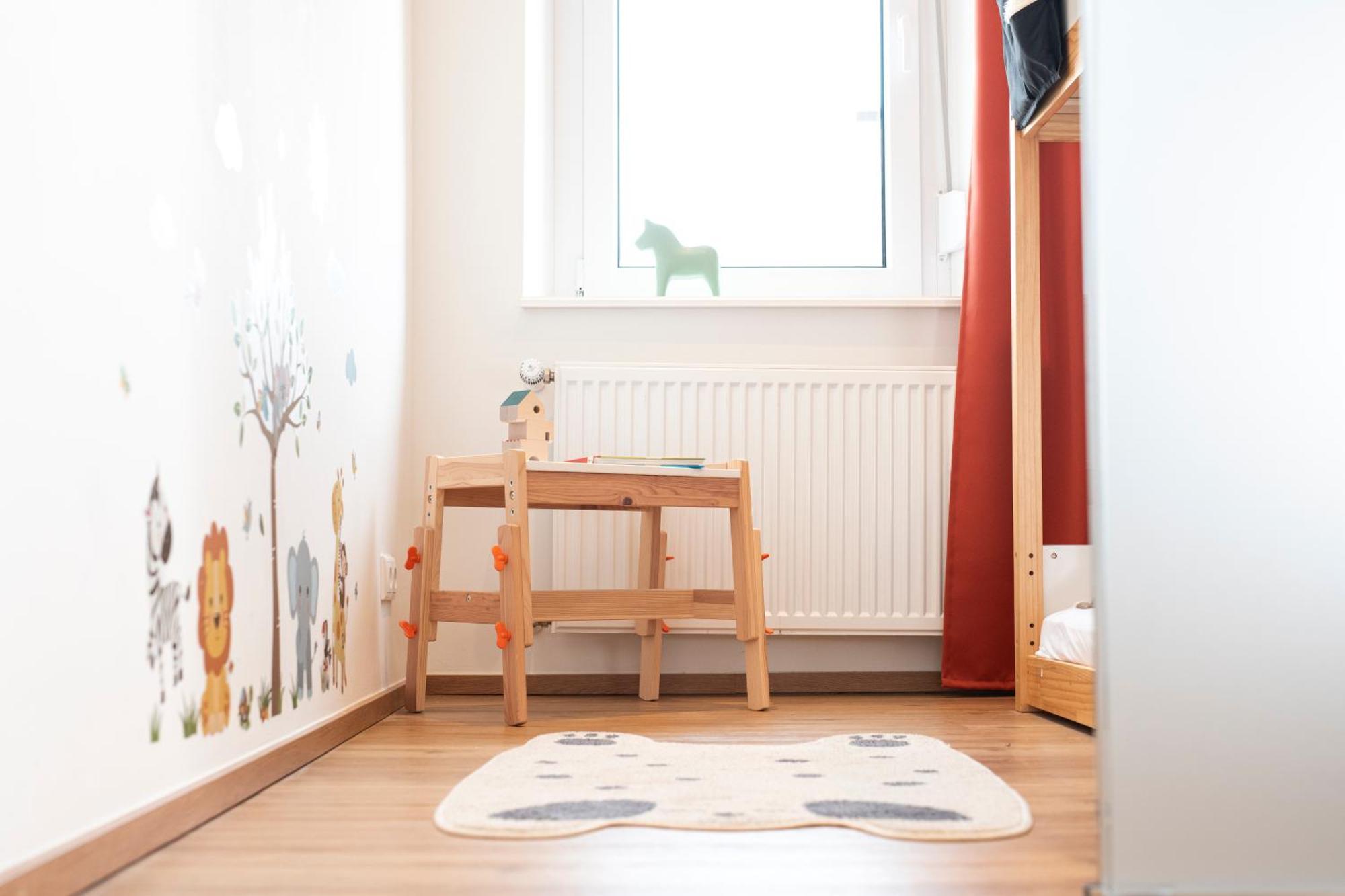 Bunter Hund Apartments - Zentrales Apartment, Parkplatz, Wintergarten, Kinderzimmer โรเทนบวร์ก อ็อบ แดร์เทาเบอร์ ภายนอก รูปภาพ