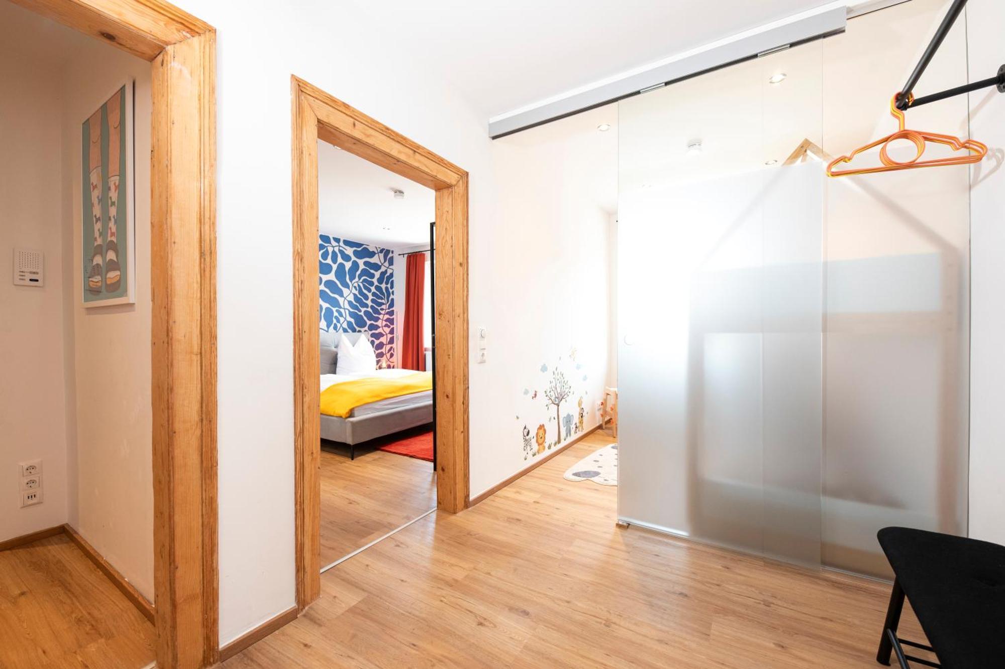 Bunter Hund Apartments - Zentrales Apartment, Parkplatz, Wintergarten, Kinderzimmer โรเทนบวร์ก อ็อบ แดร์เทาเบอร์ ภายนอก รูปภาพ